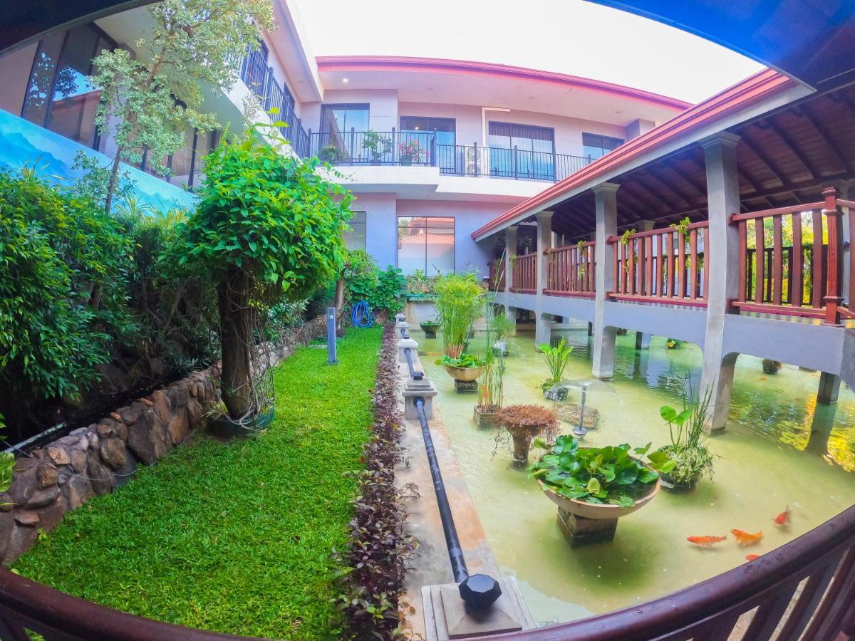 Centauria Wild Hotell Udawalawe Exteriör bild
