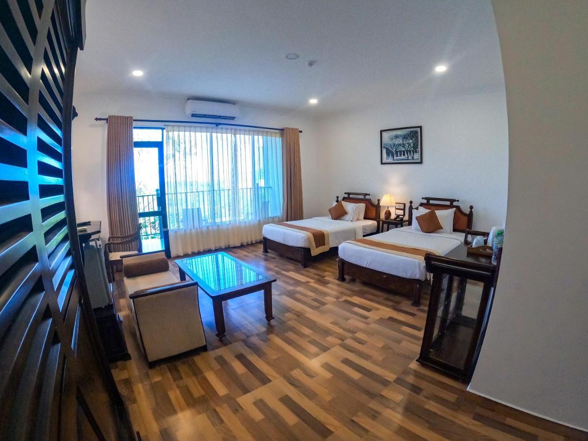 Centauria Wild Hotell Udawalawe Exteriör bild